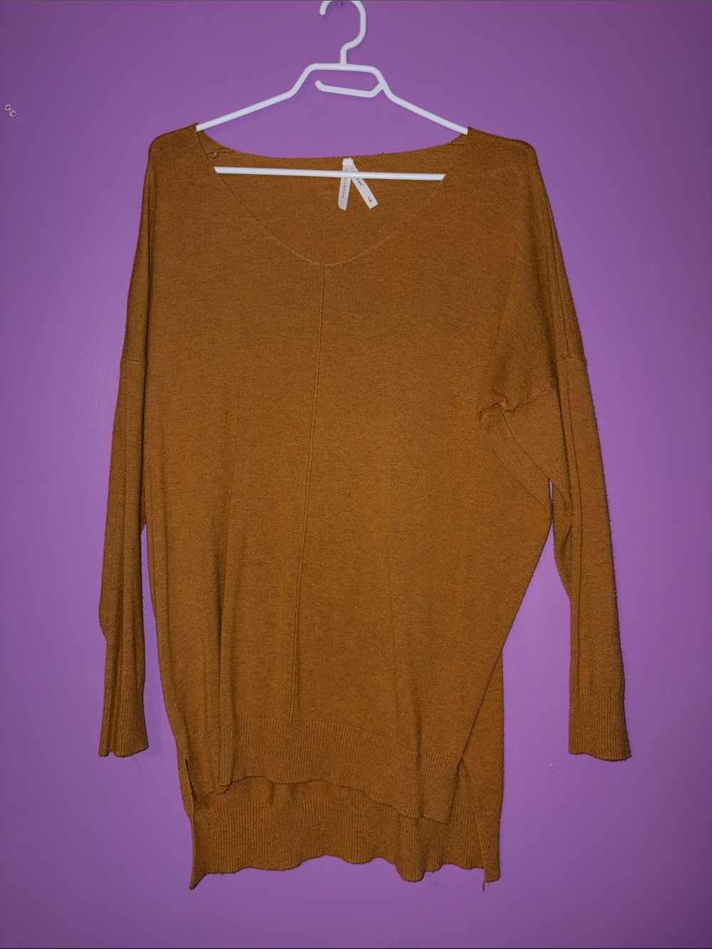 Women's V-Neck Lightweight Knit Sweater - Burnt Orange